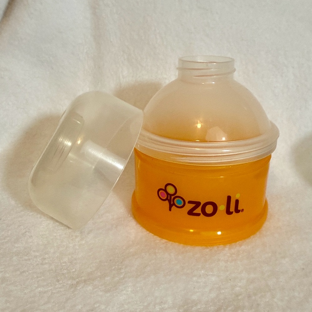 Colorful Stackable Containers - Picture 2 of 3